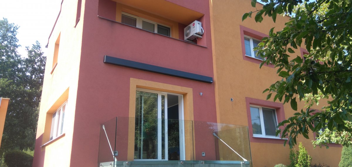 RD Ostrava, markíza Markilux 3300 pur