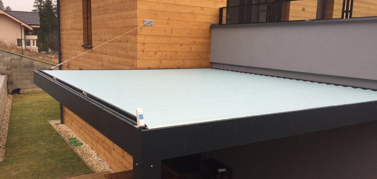 RD Považská Bystrica, pergola Biossun BIO 180 a markíza Markilux 6000