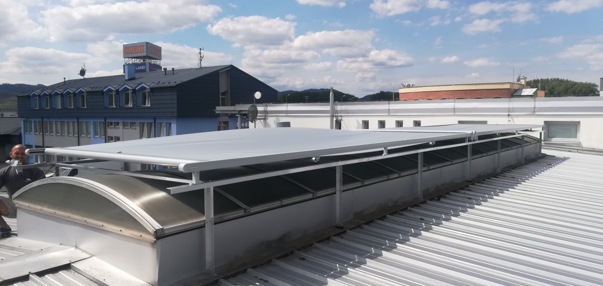Výrobná hala Poprad, markíza Markilux 8800 tracfix