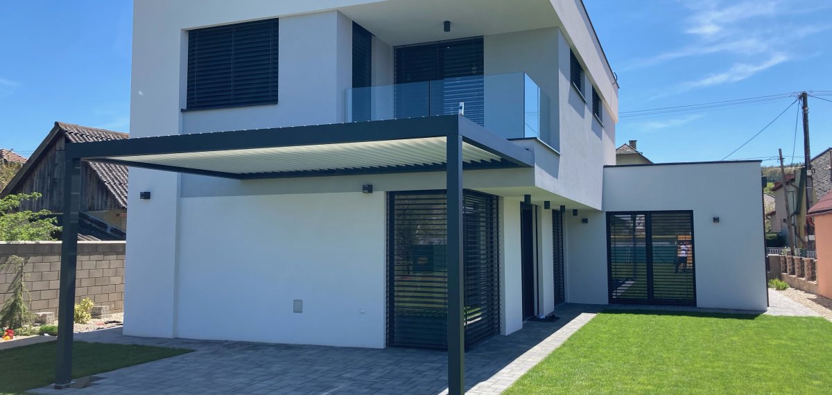 RD Dolné Vestenice, pergola Biossun BIO 120